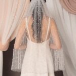 Velo da sposa lungo in tulle con perle applicate, Velo Perle, accessorio romantico da sposa