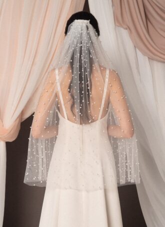 Velo da sposa lungo in tulle con perle applicate, Velo Perle, accessorio romantico da sposa