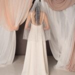 Velo da sposa lungo in tulle con perle applicate, Velo Perle, accessorio romantico da sposa